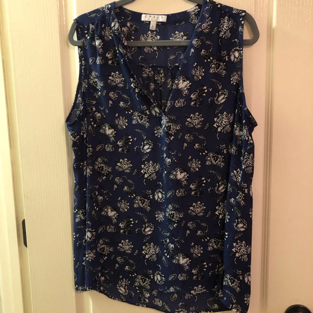 Chaus sleeveless top